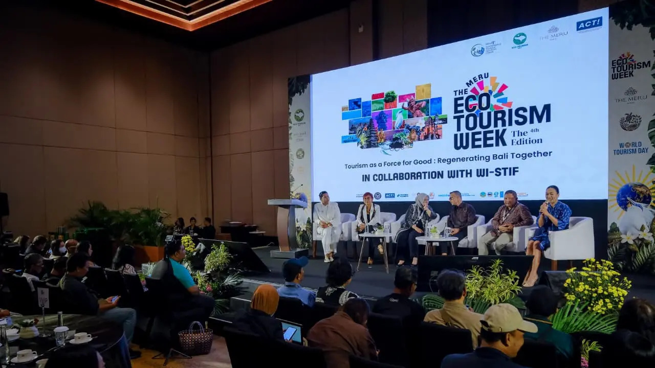 Penyelenggaraan diskusi di sela Eco Tourism Week untuk membahas ESG terkait investasi pariwisata berkelanjutan.